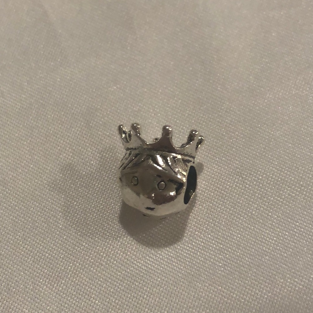 Queen Charm